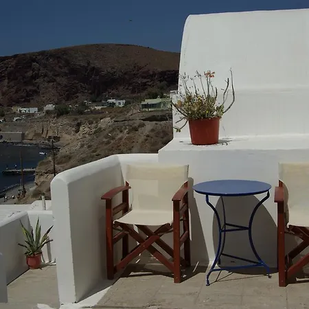 Akrotiri Akrotiri (Santorini)